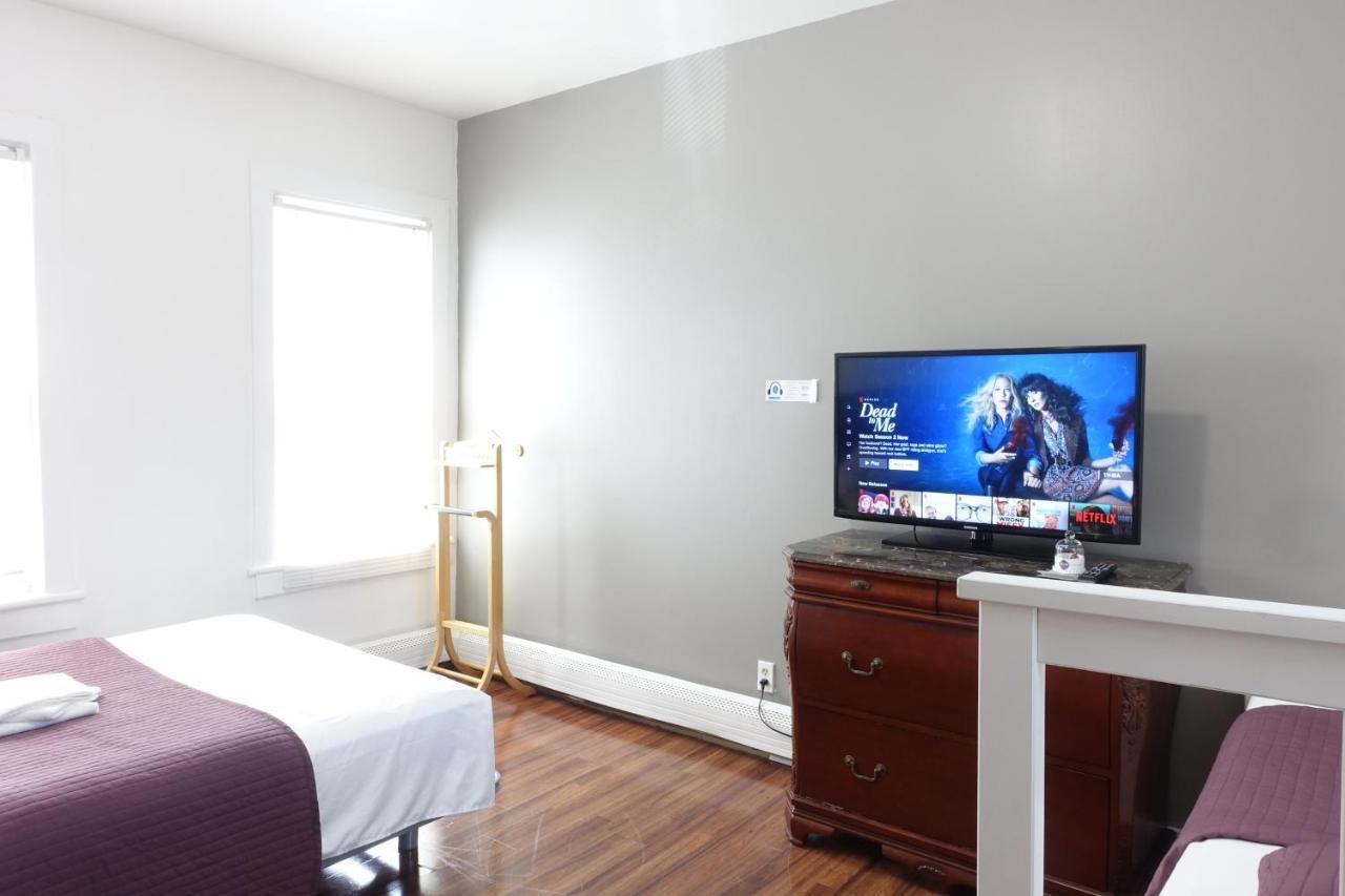 Best Room Nyc✈︎Ewr Layover➤Walk To Nyc Subway ニューアーク エクステリア 写真